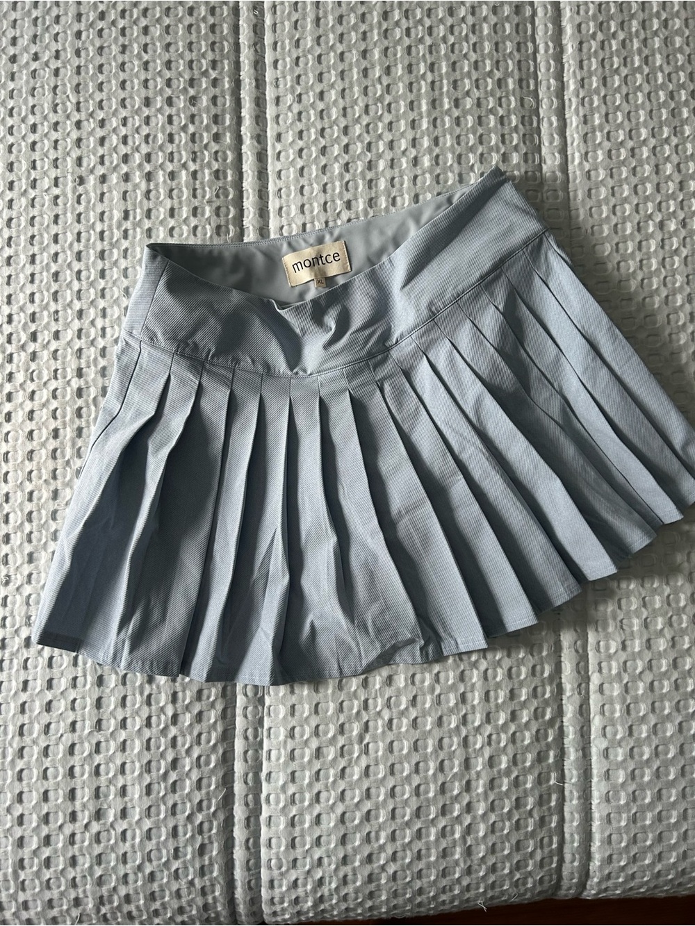 Montce NWT XL Pale Blue Pleated Mini Skirt